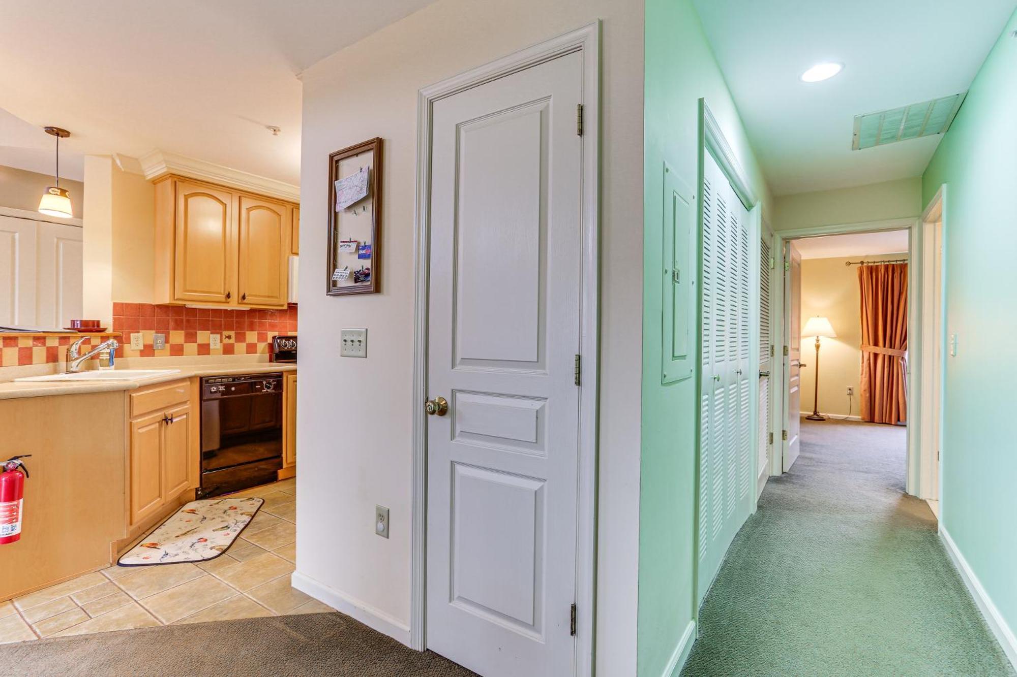 Spacious Condo With View Less Than 1 Mi To Mtn Creek Resort! Vernon Buitenkant foto